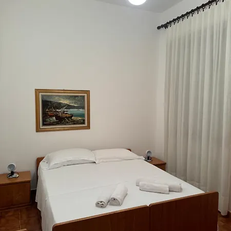 Apartament La Scogliera *